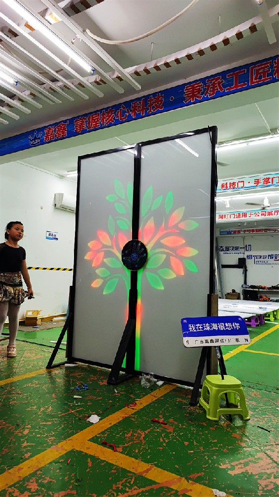 KTV网红门