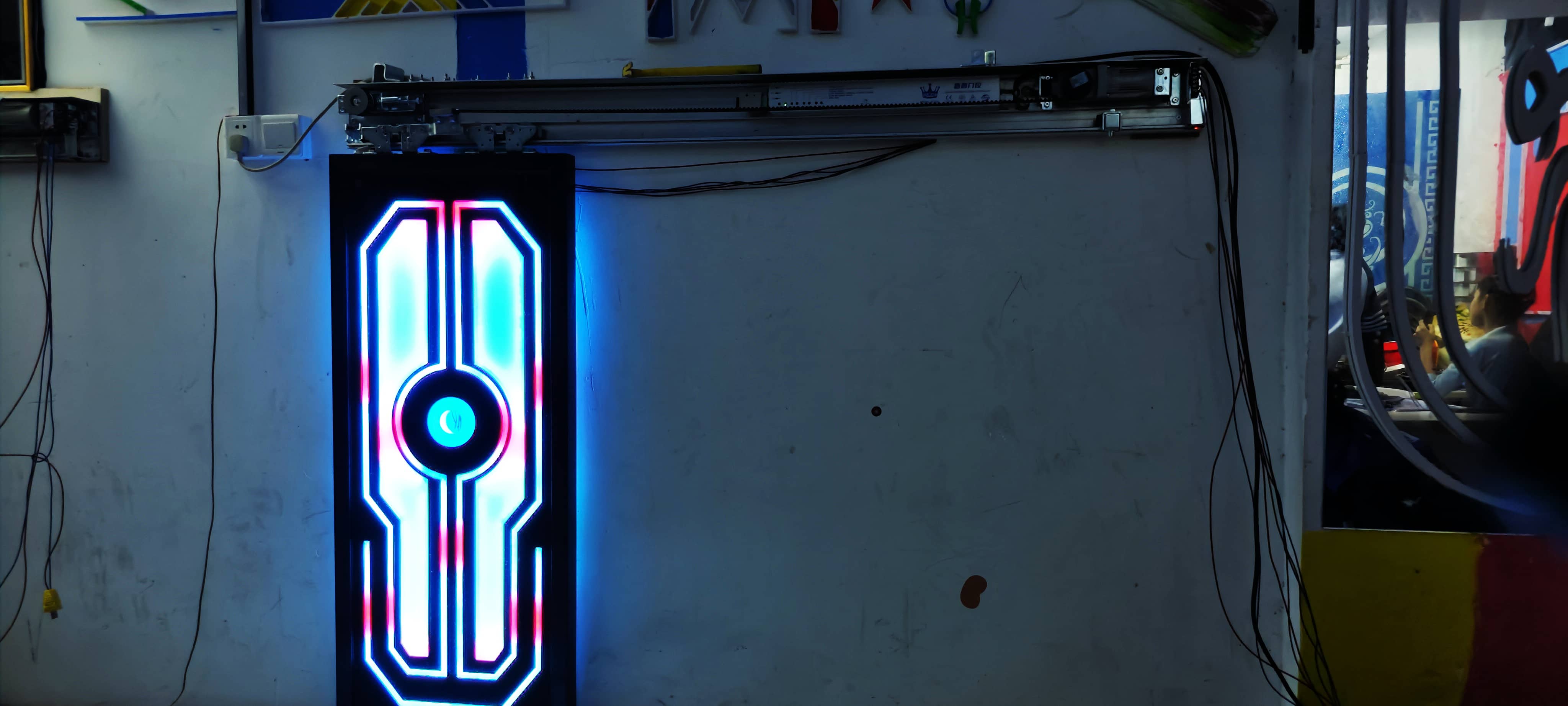 嘉鑫网红门 科技门 掌纹门