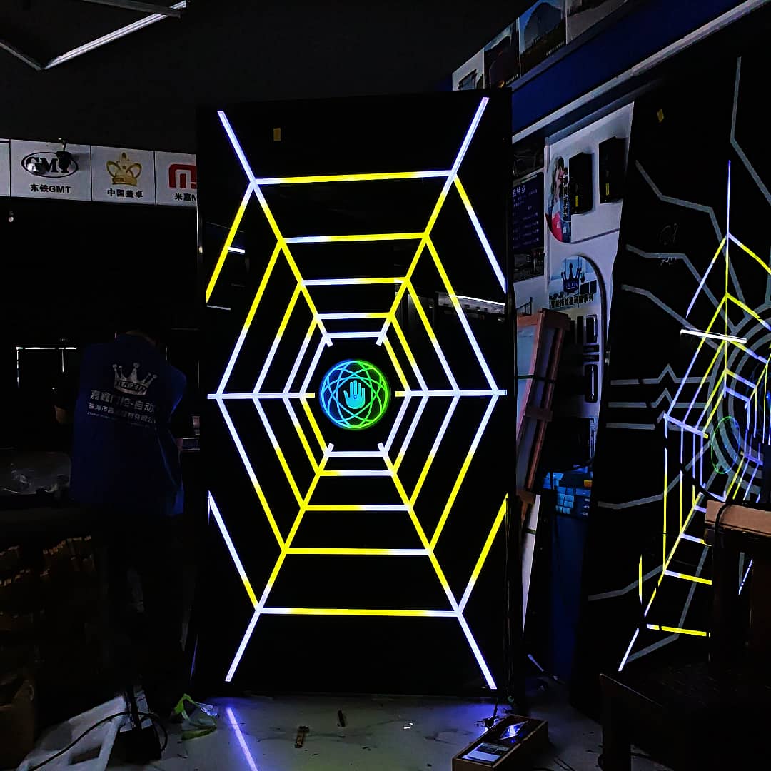 智能自动门 失恋博物馆 酒吧展厅